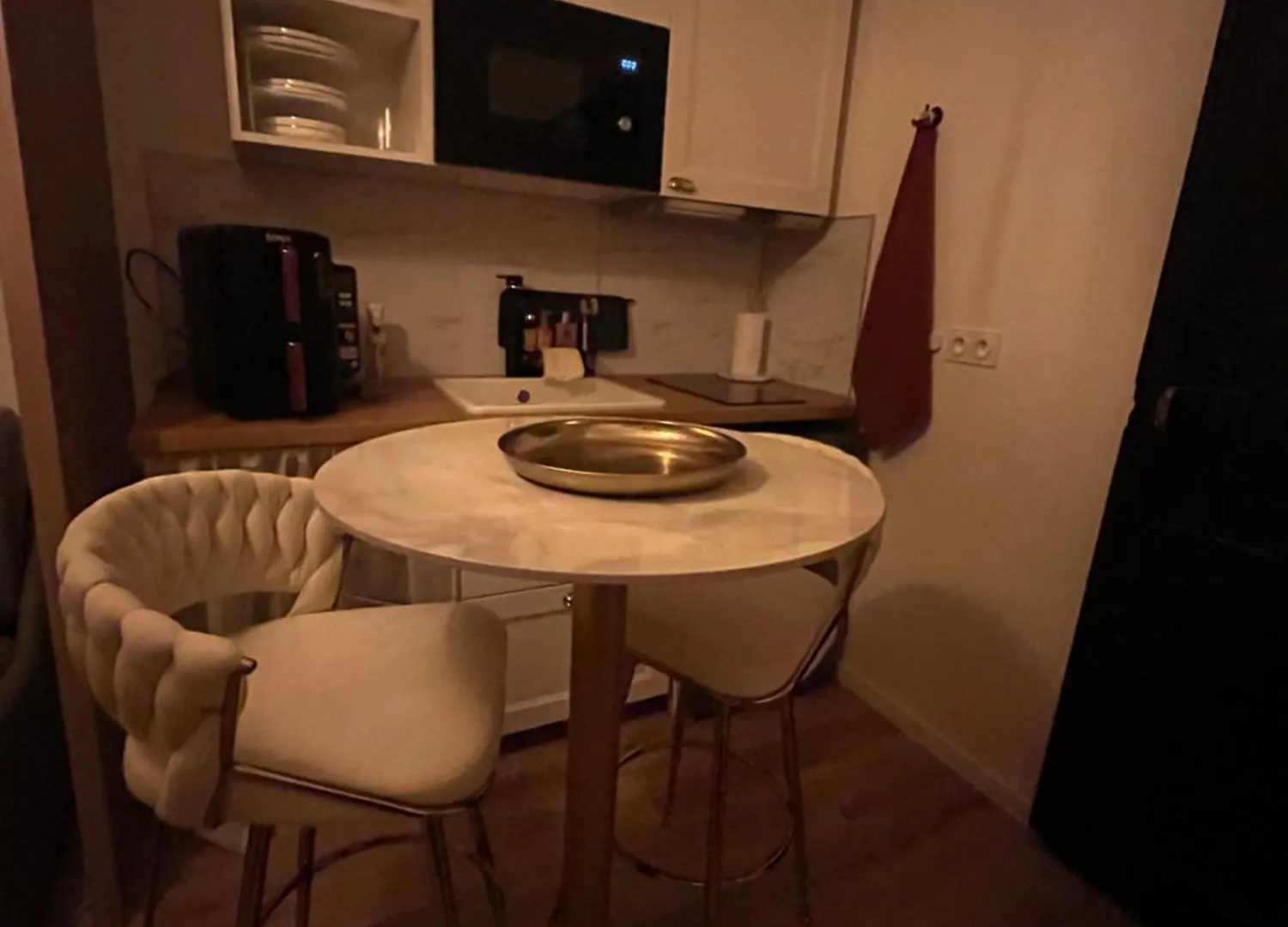 Appartement Cosy En Hypercentre - Parking Toulouse Apartment